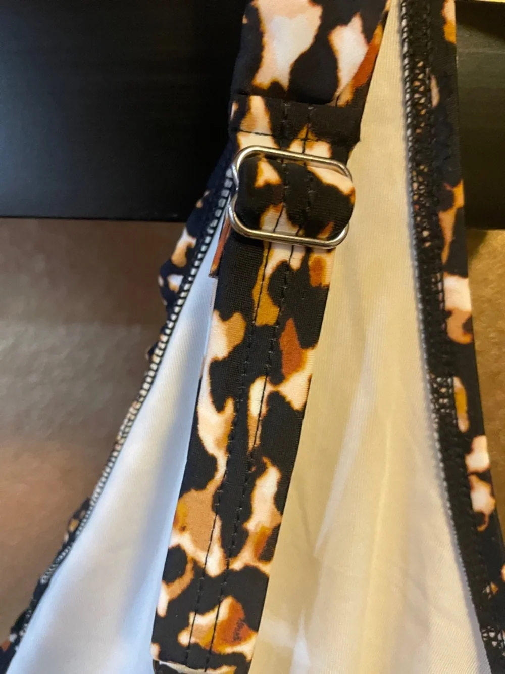 DKNY ONE-PIECE SWIMSUIT SIZE 16 ANIMAL PRINT, RUFFLE STRAPS UPF 50+ - Picture 4 of 10
